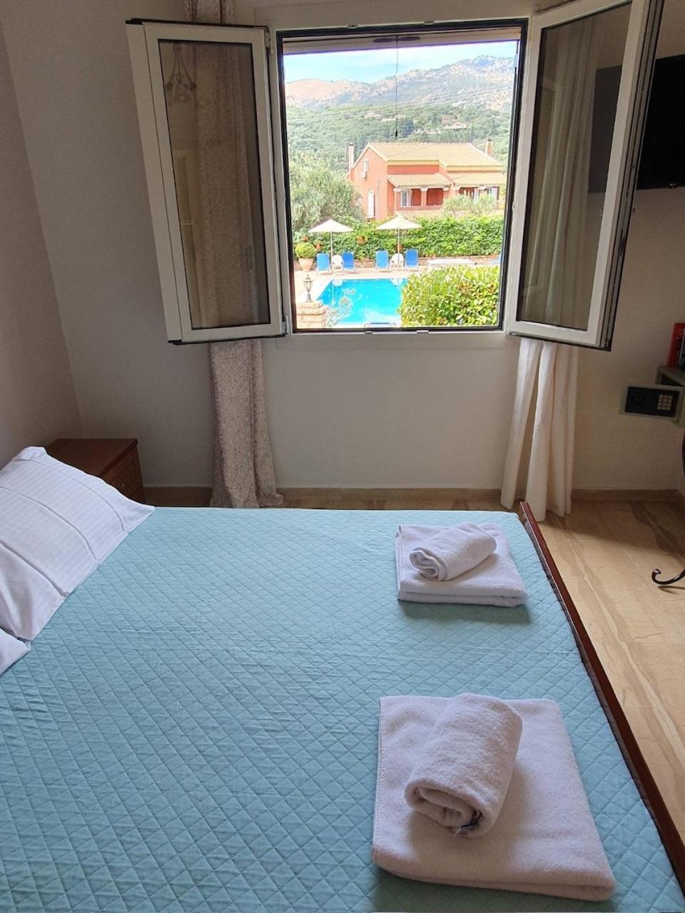 Emily'S Apartments كاسيوبي المظهر الخارجي الصورة
