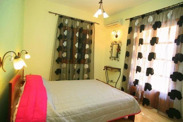 Emily'S Apartments كاسيوبي الغرفة الصورة